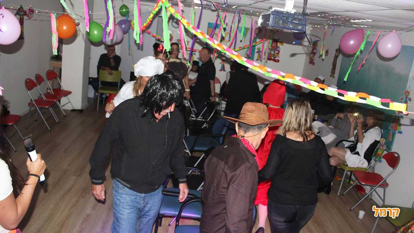 מסיבת אולטרה סגול - 073-7029947