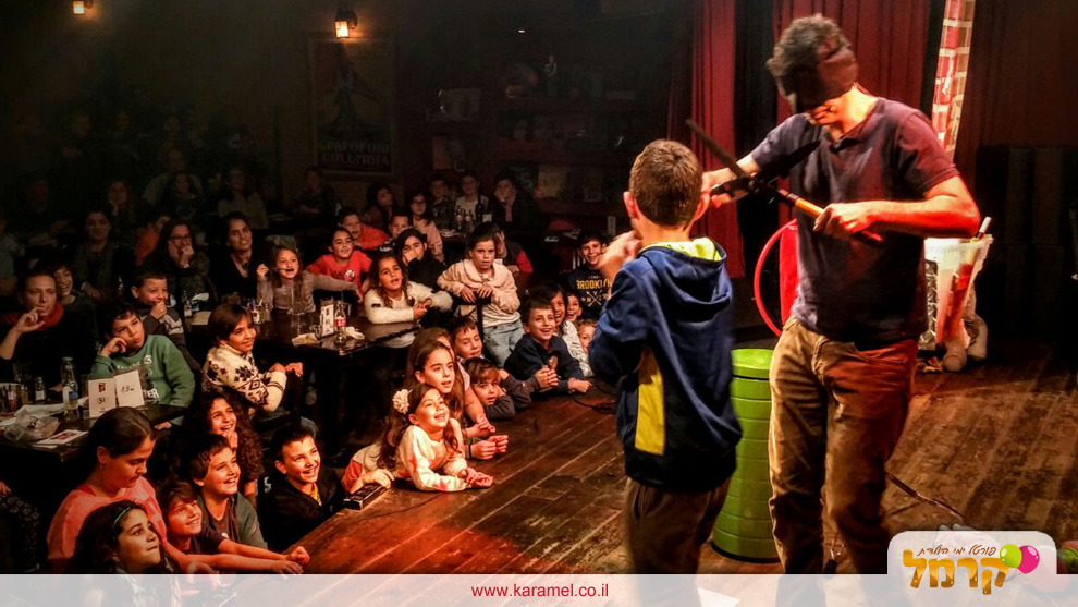 מופע סטנדאפ - הצחוקייה - 073-7597100