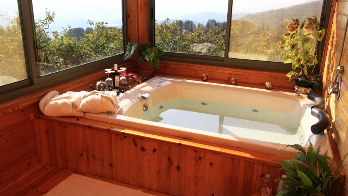 נוף באמירים - 073-7027615