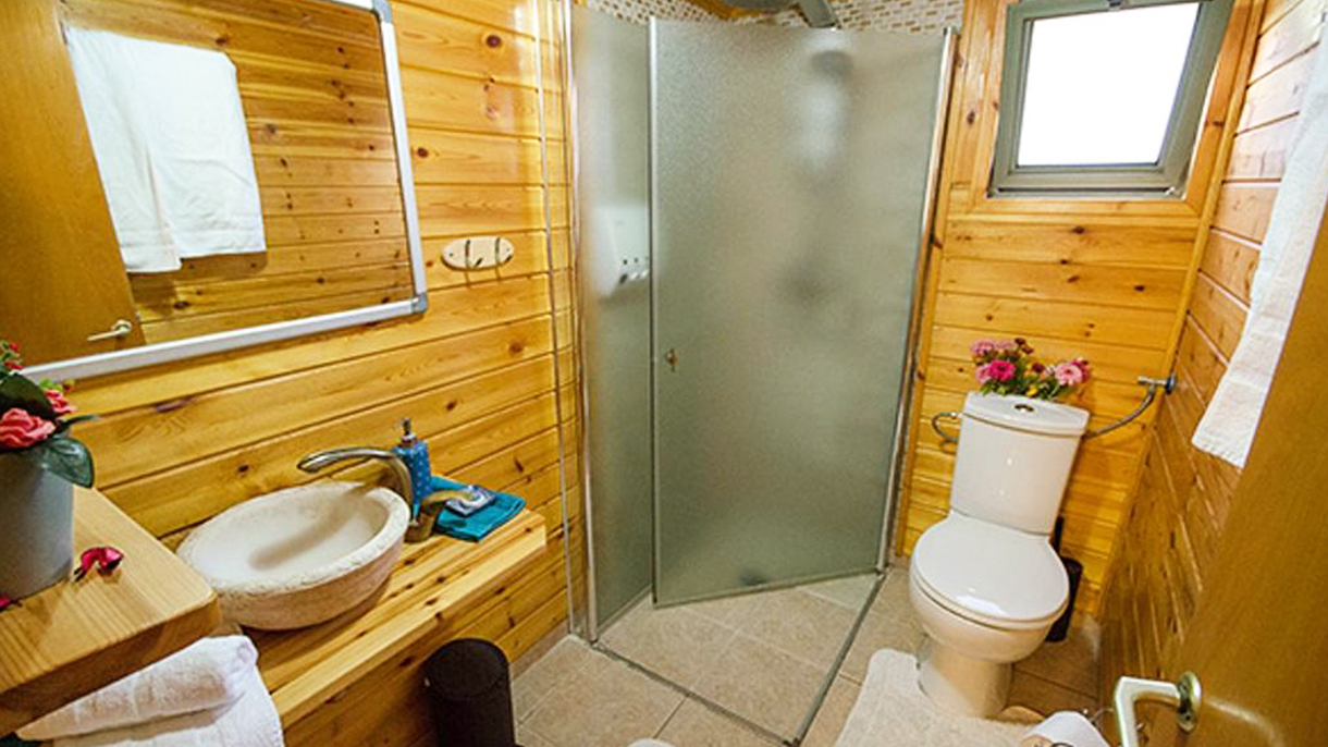 נוף באמירים - 073-7027615