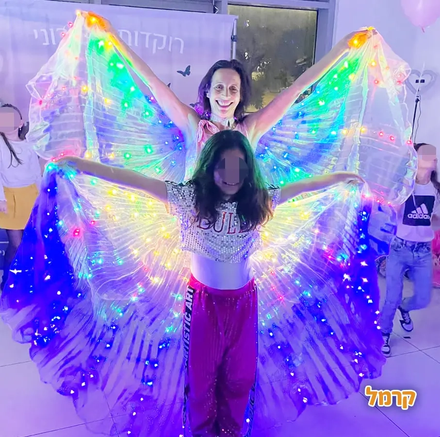 רוקדות עם רוני - 073-7025425