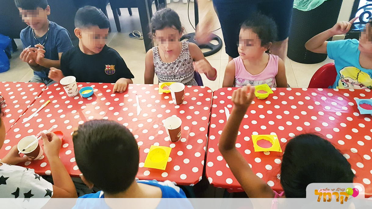 חגיגה של סבונים צבעונים - 073-7588788