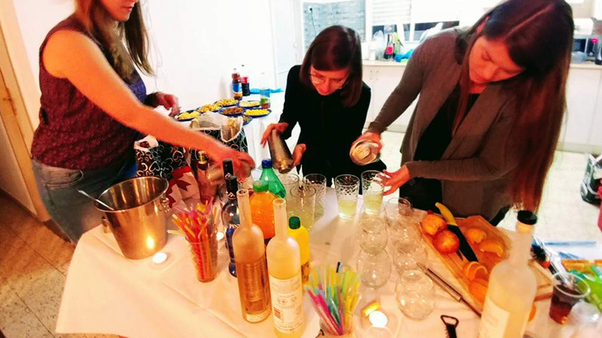 קוקטייל ועוד - 073-7029348