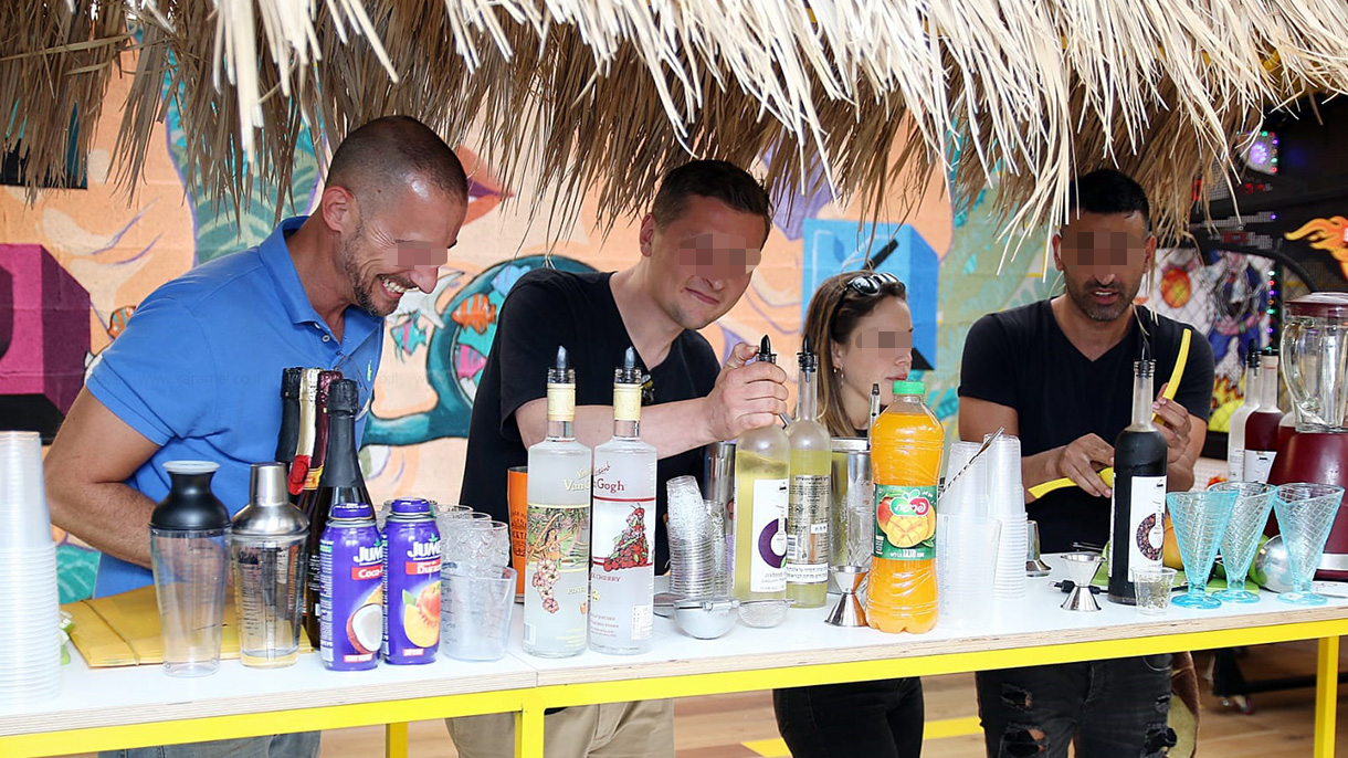 קוקטייל ועוד - 073-7029348