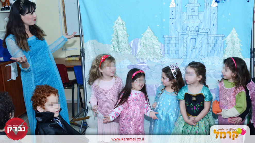 רות והנסיכות - 073-7576355