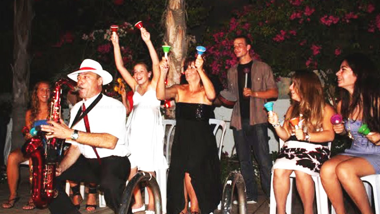 סקסופון שואו - 073-7829351