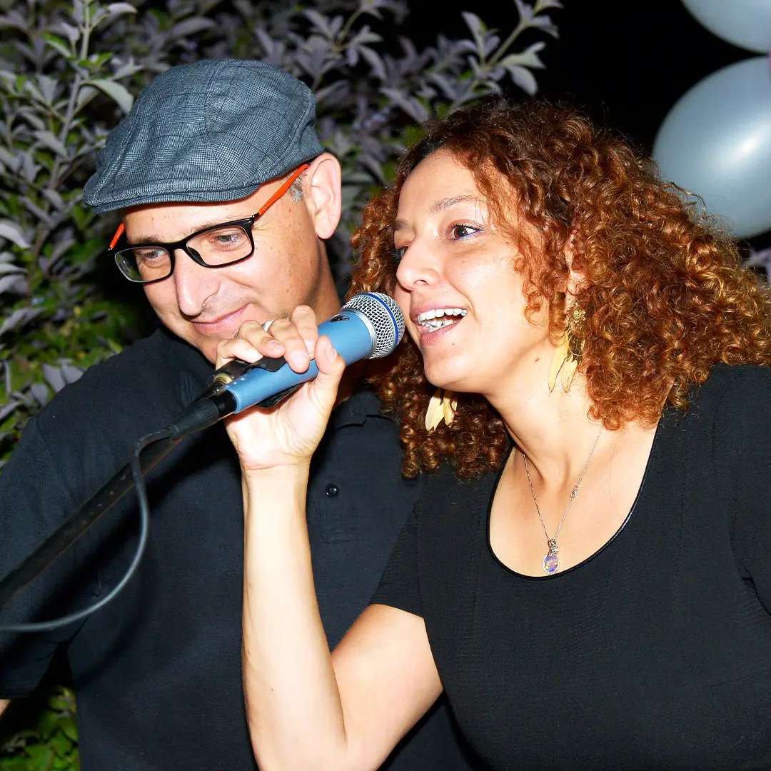 אהבה עברית