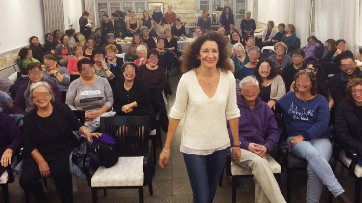 סיגל כהנא  - סטנדאפ תוסס - 073-7598806