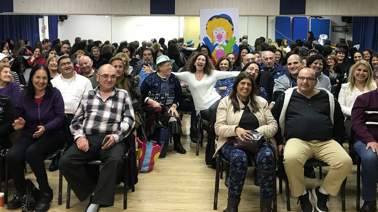 סיגל כהנא  - סטנדאפ תוסס - 073-7598806