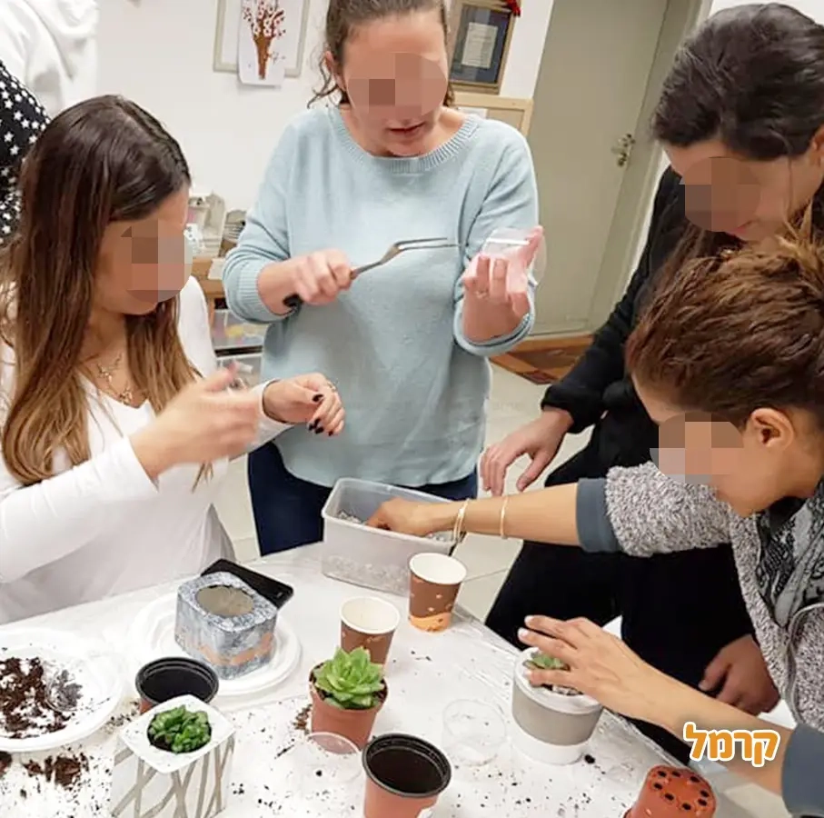 בטונא'ש מוצרי בטון בנימה אישית - 073-7834270