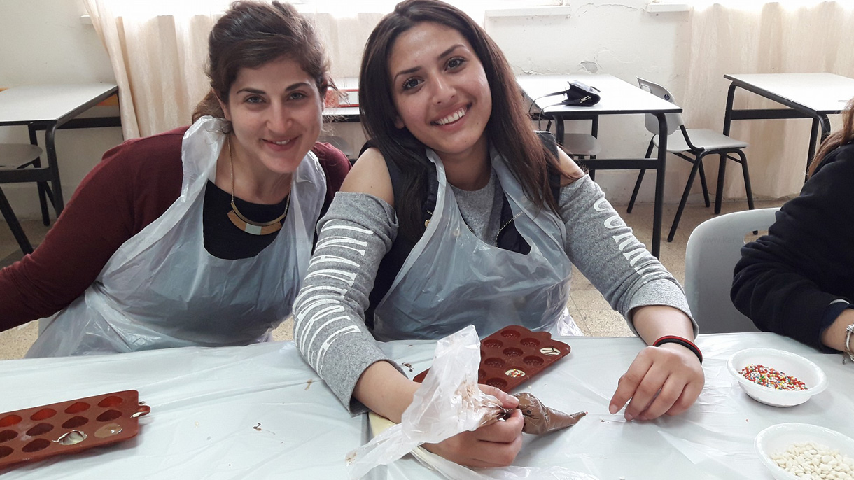 מלי'ס בוטיק שוקולדים - 073-7836171