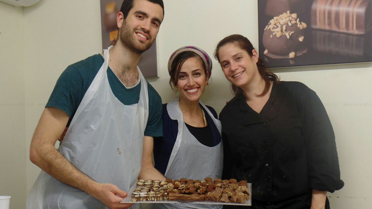 מלי'ס בוטיק שוקולדים - 073-7836171