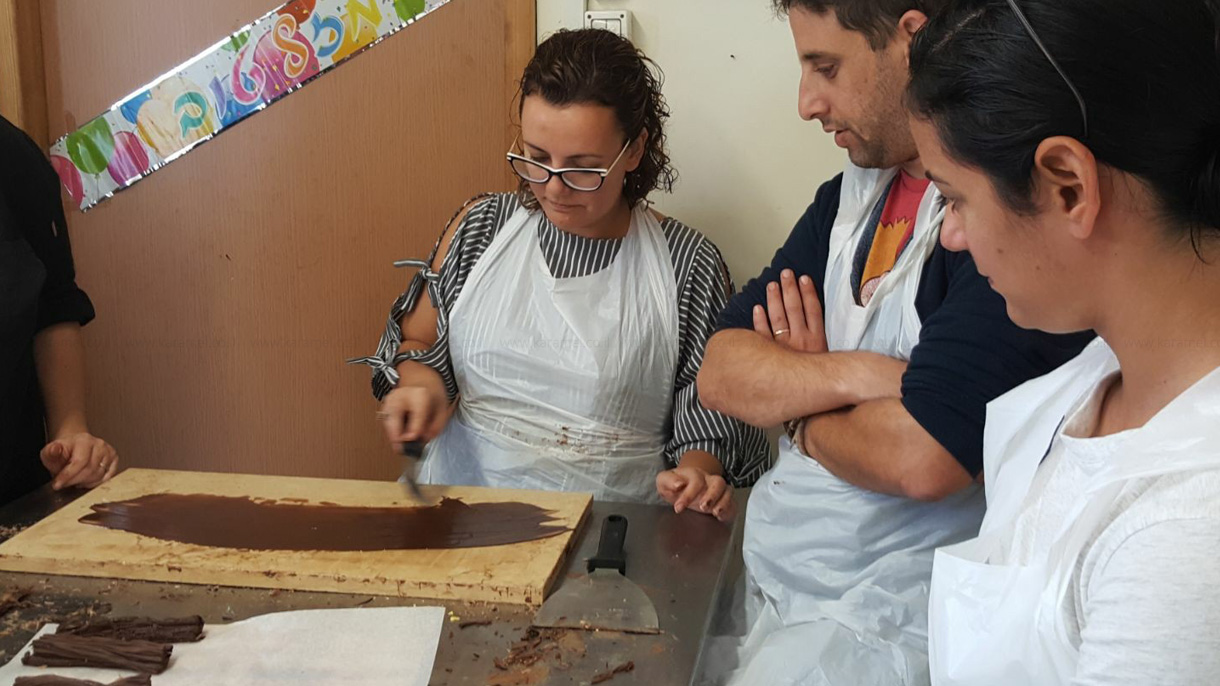 מלי'ס בוטיק שוקולדים - 073-7836171