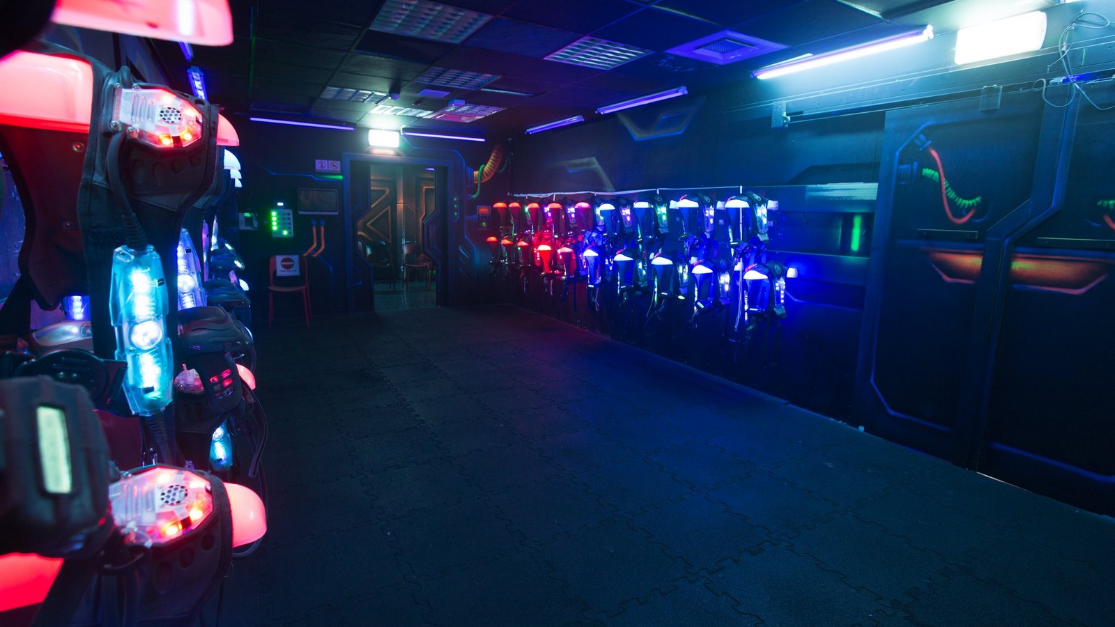 לייזר סיטי למבוגרים בבאר שבע - 073-7835978