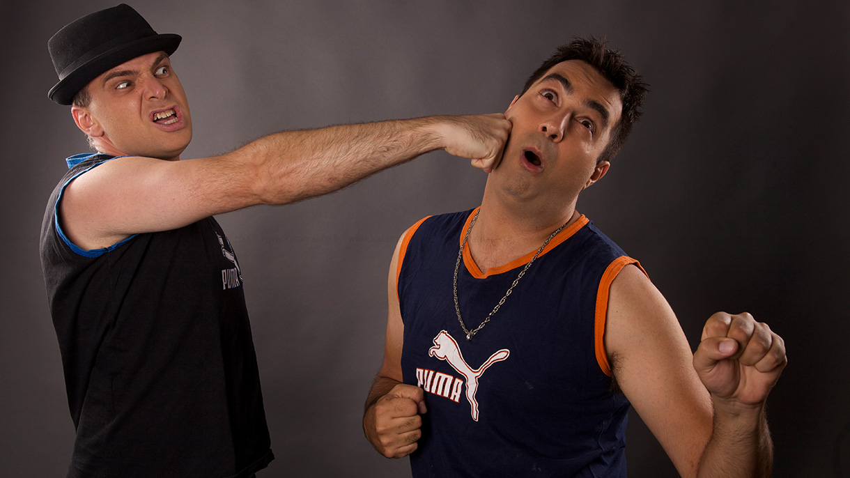 מופע הבידור של רועי וצפריר - 073-7828048