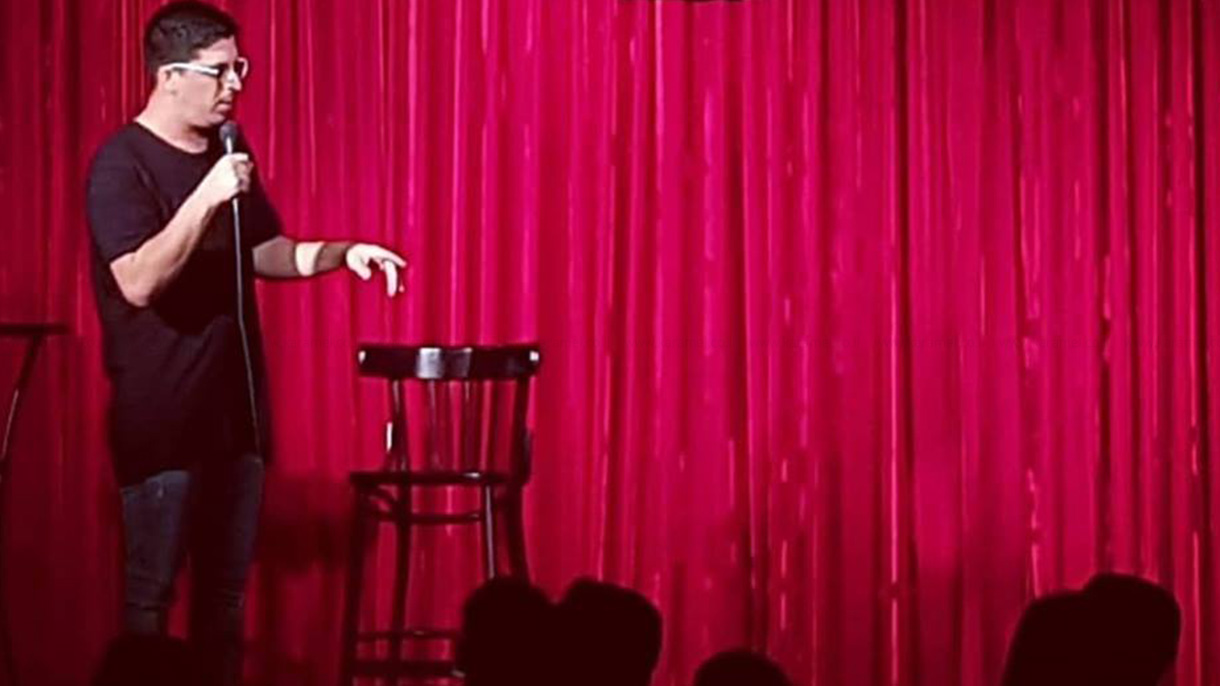 אליהו ברוך - סטנדאפ ללא מעצורים - 073-7838305