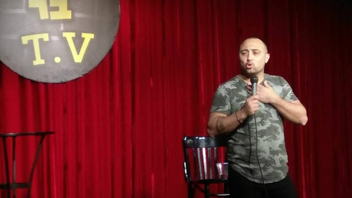 לירון רומנו במופע סטנדאפ - 073-7832393