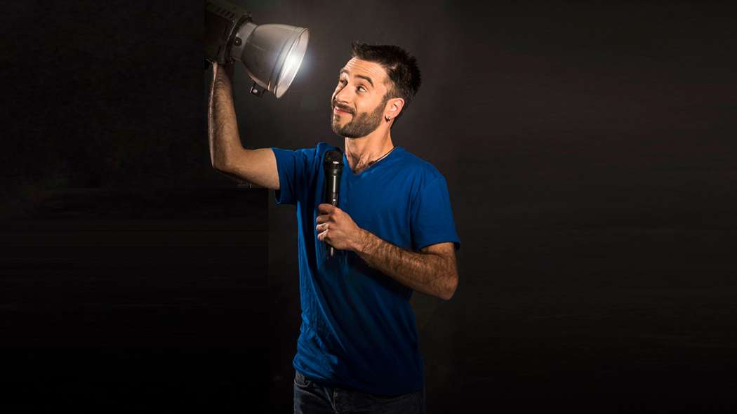 אדם שרון בסטנדאפ מפיל - 073-7832418