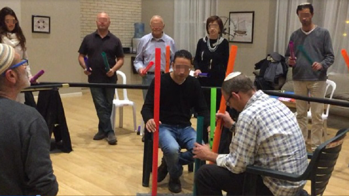 צ'אצ'קעס מוסיקה חברתית - 073-7756939