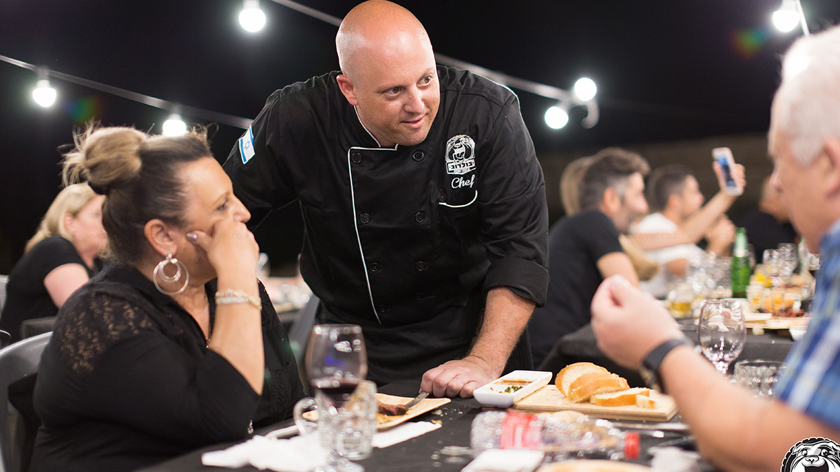 בולדוג פוד טראק - 073-7024515