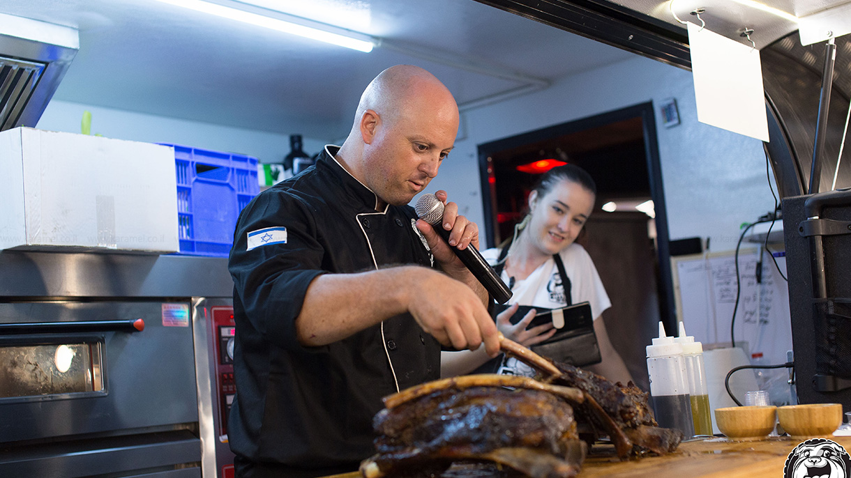 בולדוג פוד טראק - 073-7024515