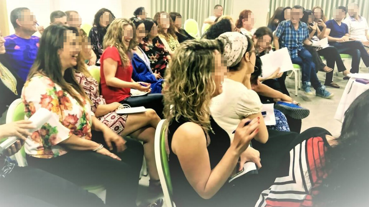 הקסם שמאחורי הכתב עם מאיה הראל - 073-7024519