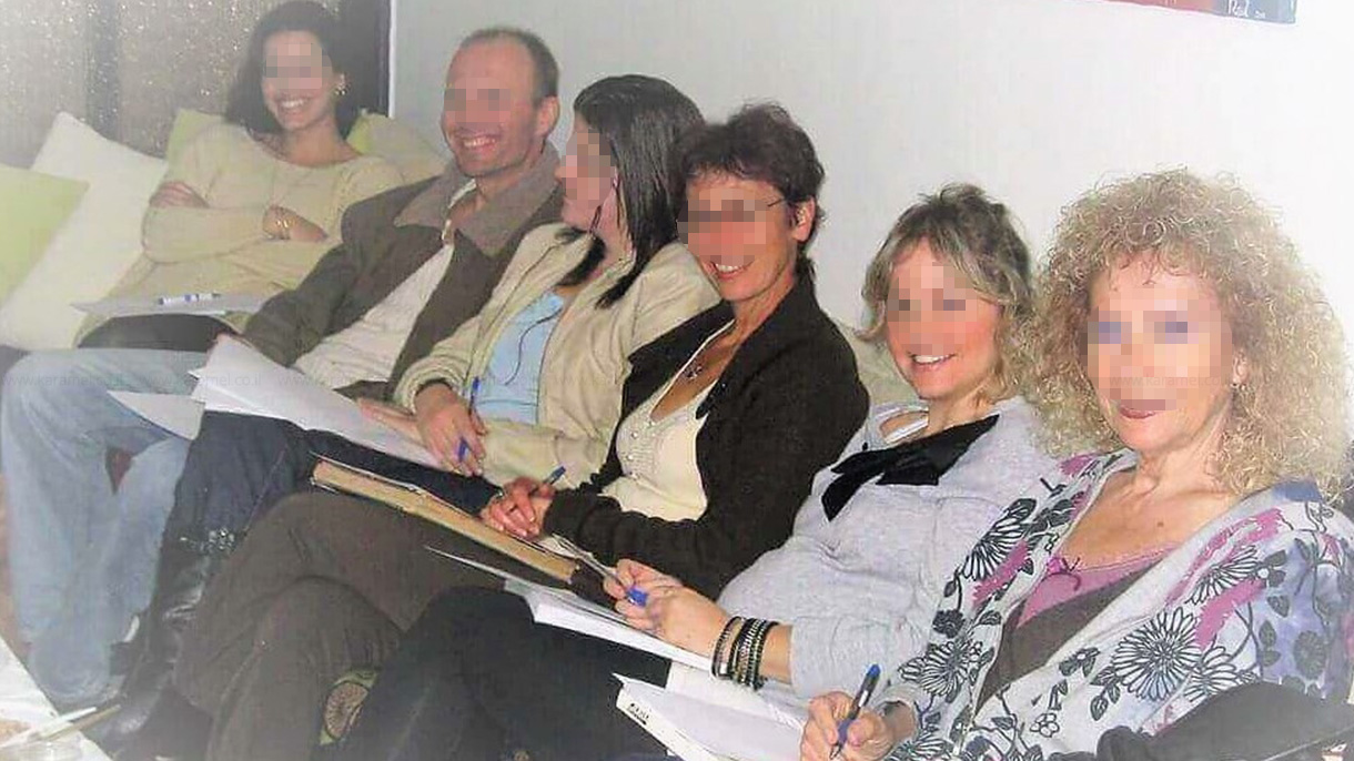 הקסם שמאחורי הכתב עם מאיה הראל - 073-7024519