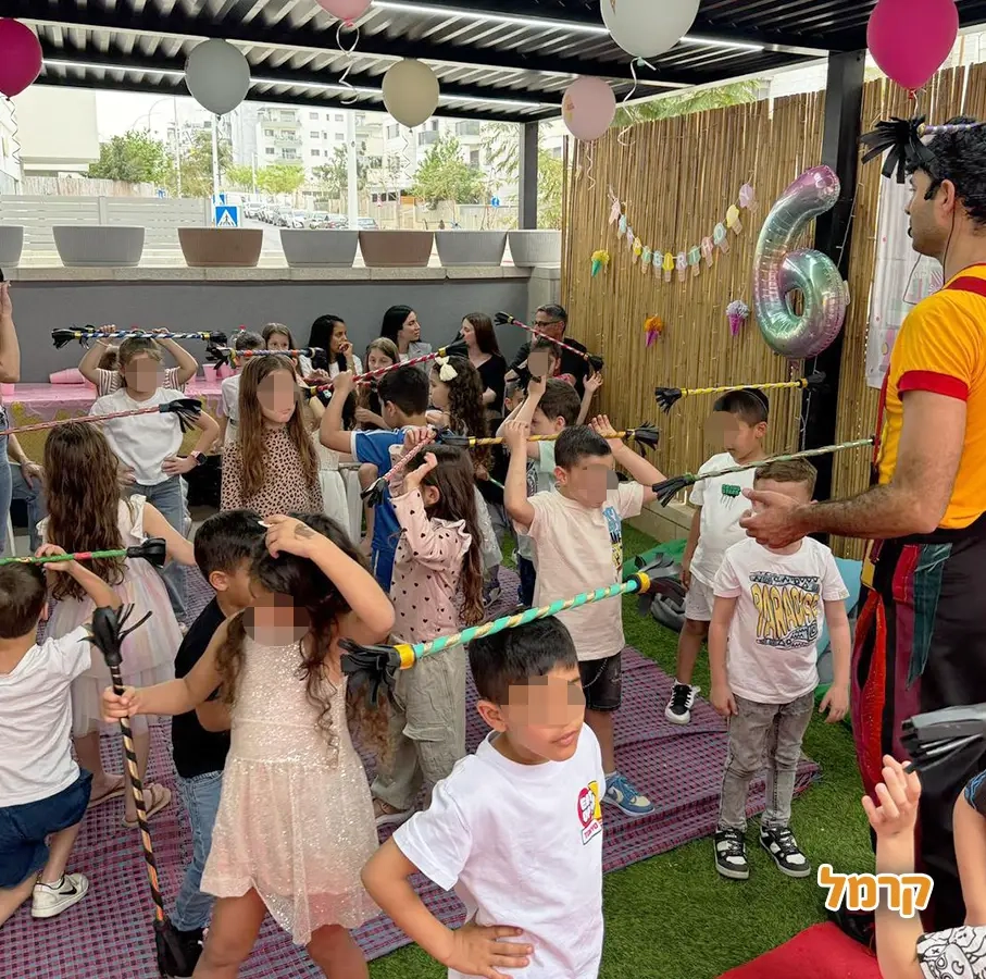 אריאל הקטן - הפעלת קרקס - 073-7842390