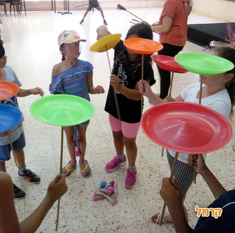 אריאל הקטן - הפעלת קרקס - 073-7842390