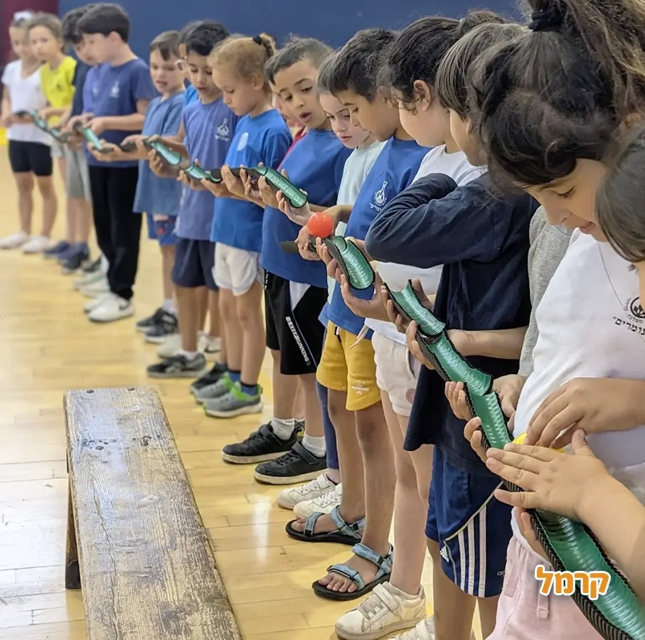 האי של יעל - המירוץ למליון והישרדות - 073-7842346