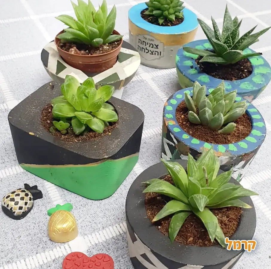 טל וחומר - סדנאות יצירה חוויתיות - 073-7026353