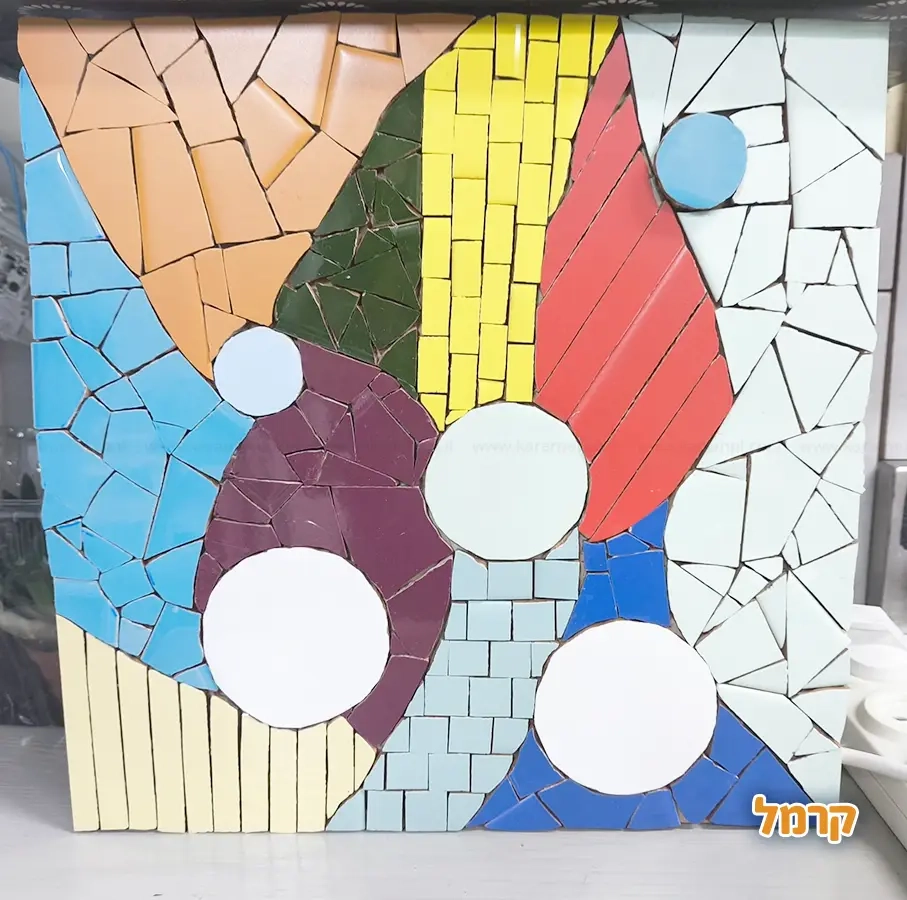 טל וחומר - סדנאות יצירה חוויתיות - 073-7026353