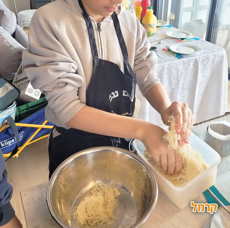 שירת הסירים עם השף ירון חן - 073-7026782