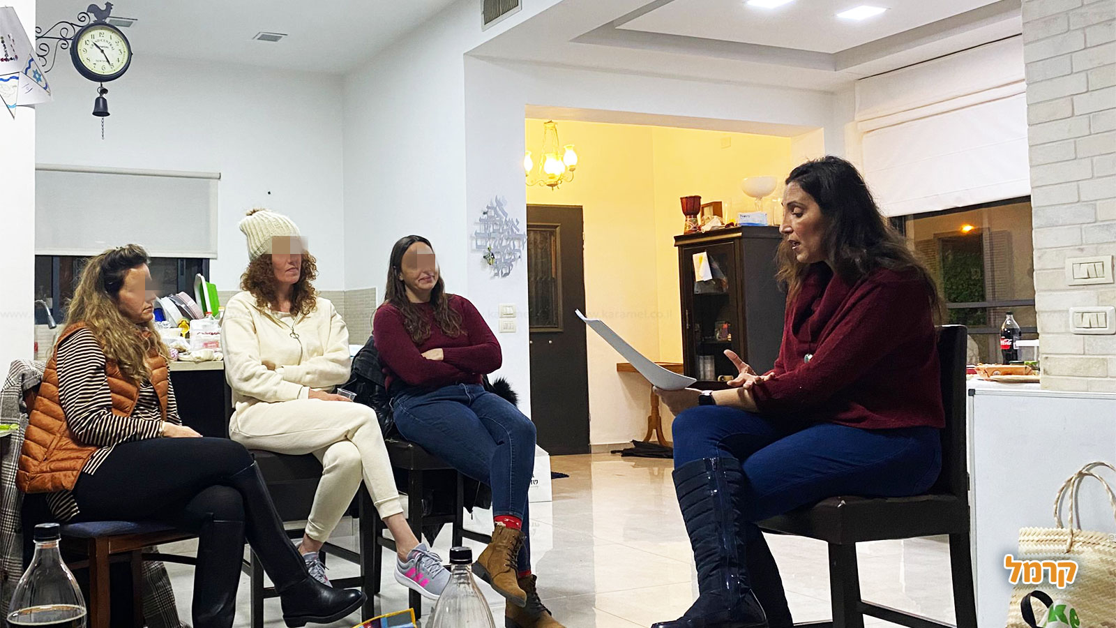 היופי שמאחורי הכתב עם מאיה הראל - 073-7026732