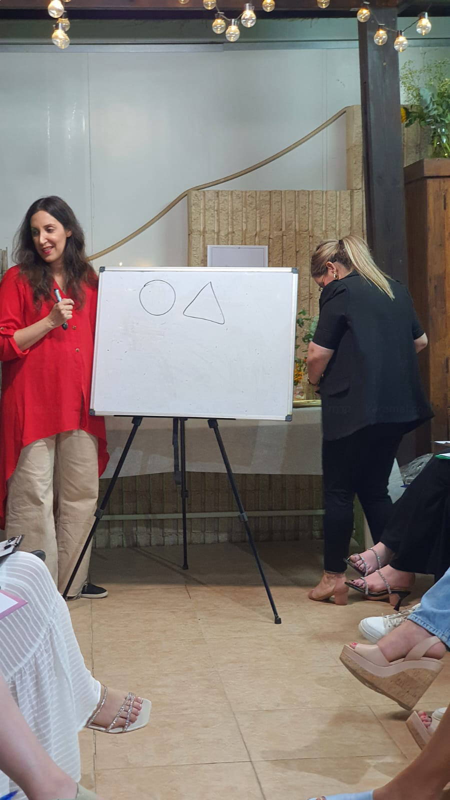 היופי שמאחורי הכתב עם מאיה הראל - 073-7026732