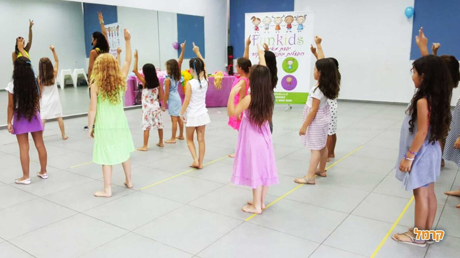 מסיבת בנות רוקדות עם יפעת מאירי - 073-7576493