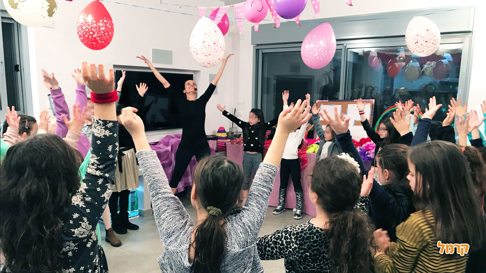 מסיבת בנות רוקדות עם יפעת מאירי - 073-7576493