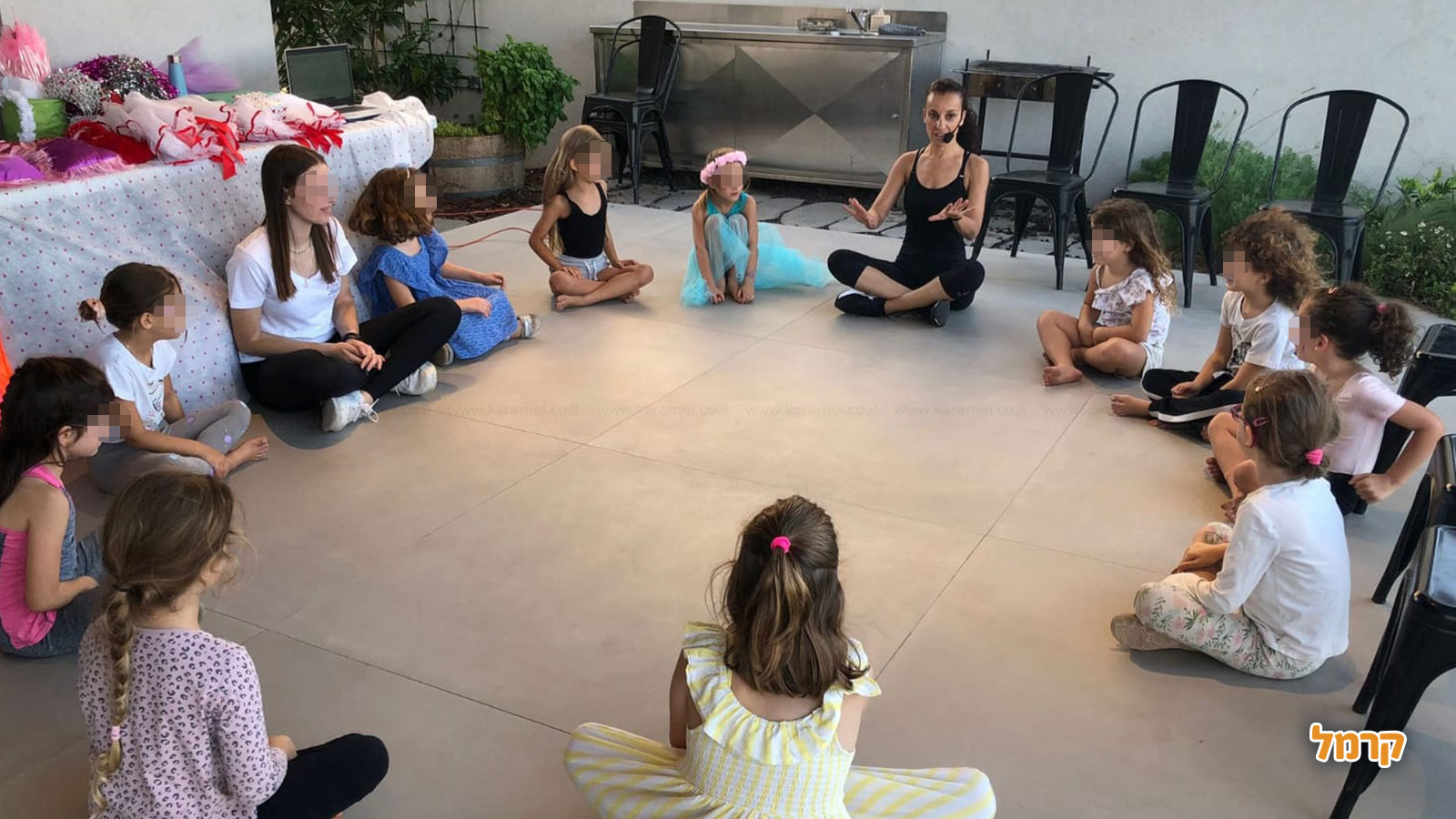 מסיבת בנות רוקדות עם יפעת מאירי - 073-7576493