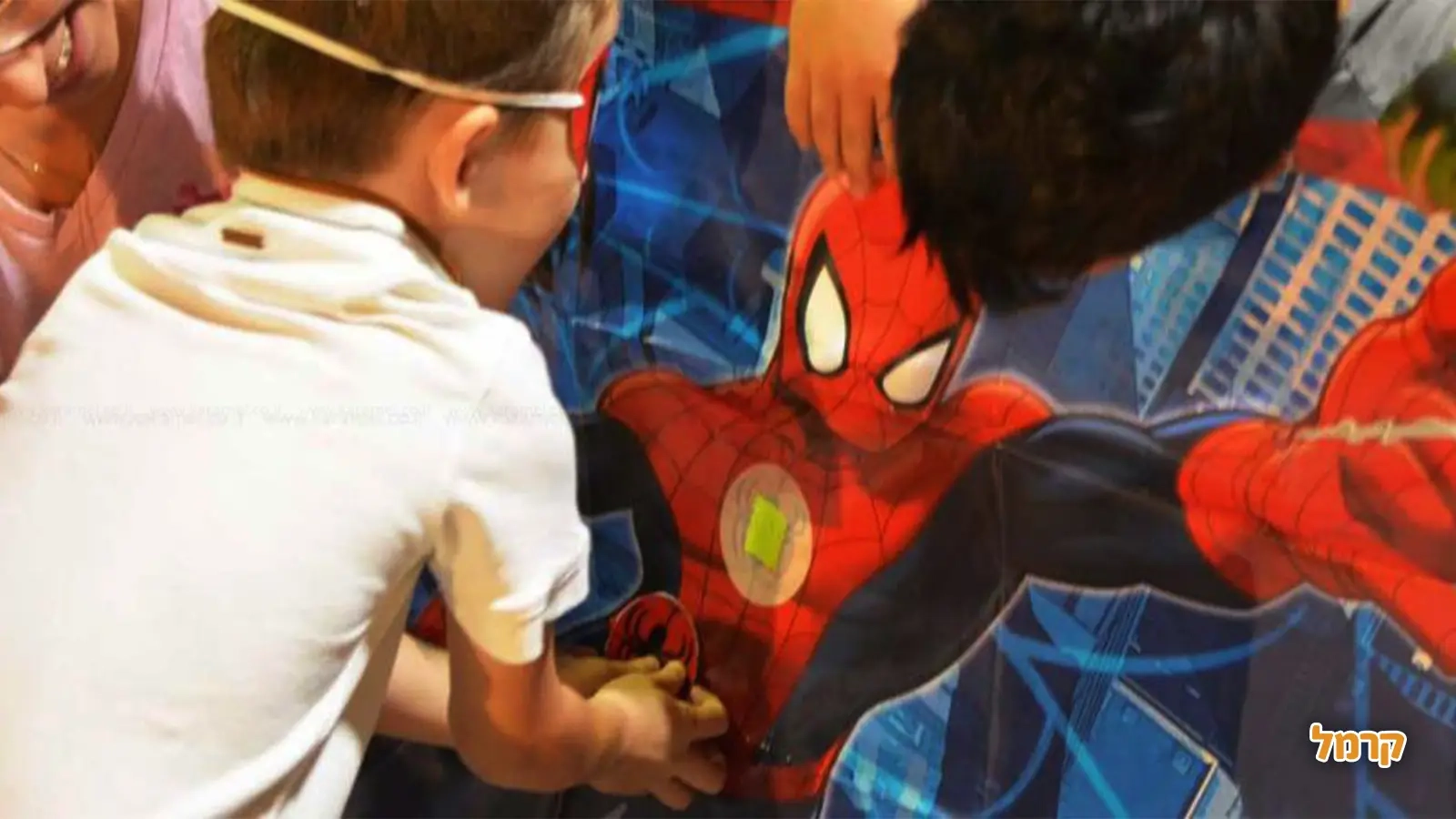 גיבורי העל של לאלילנד - 073-7583058