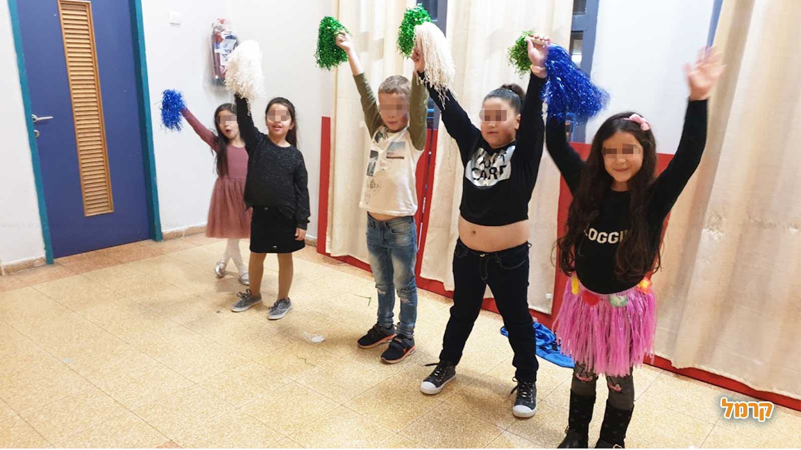 כדורגל עם שחקן מהליגה הלאומית - 073-7025439