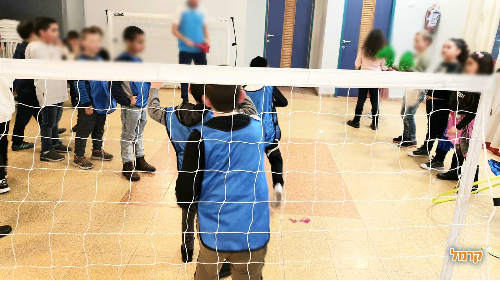 כדורגל עם שחקן מהליגה הלאומית - 073-7025439