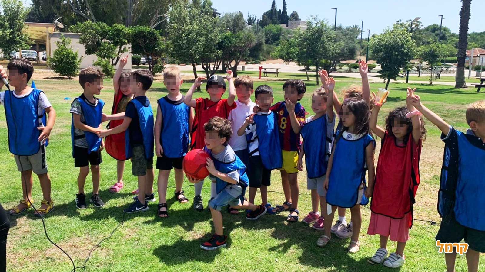 כדורגל עם שחקן מהליגה הלאומית - 073-7025439