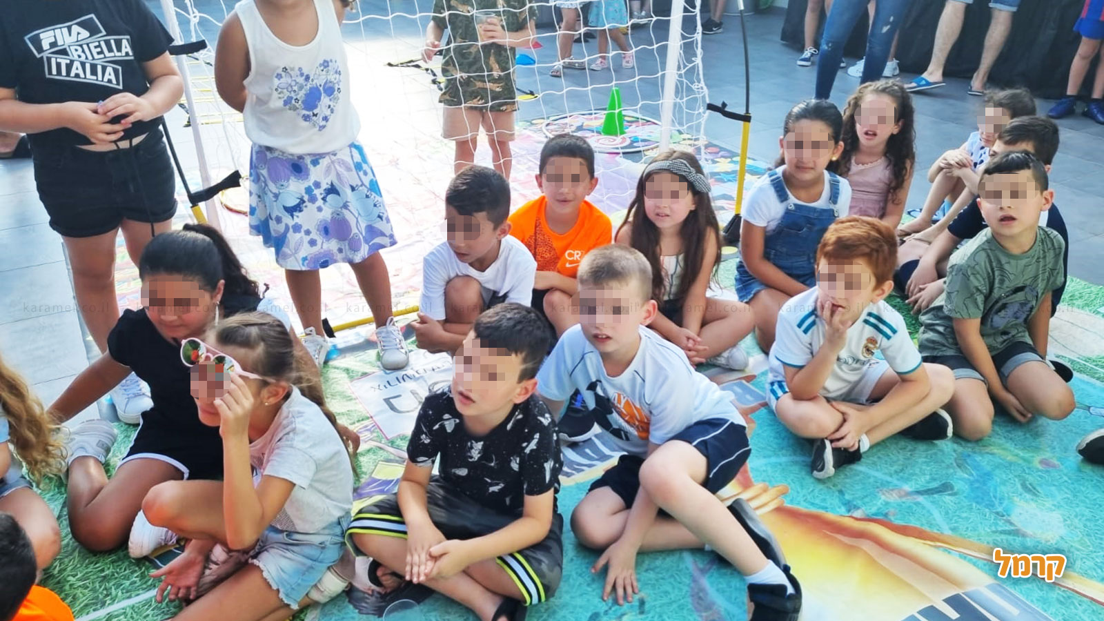 כדורגל עם שחקן מהליגה הלאומית - 073-7025439