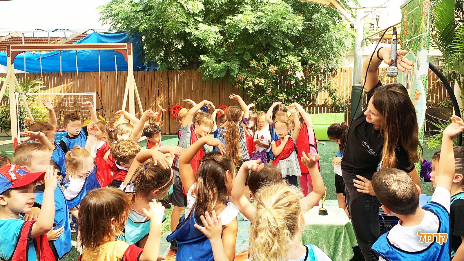 כדורגל עם שחקן מהליגה הלאומית - 073-7025439