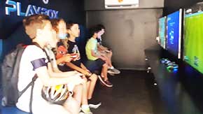 Play Box - מסיבת גיימינג ומציאות מדומה Play Box - מסיבת גיימינג ומציאות מדומה