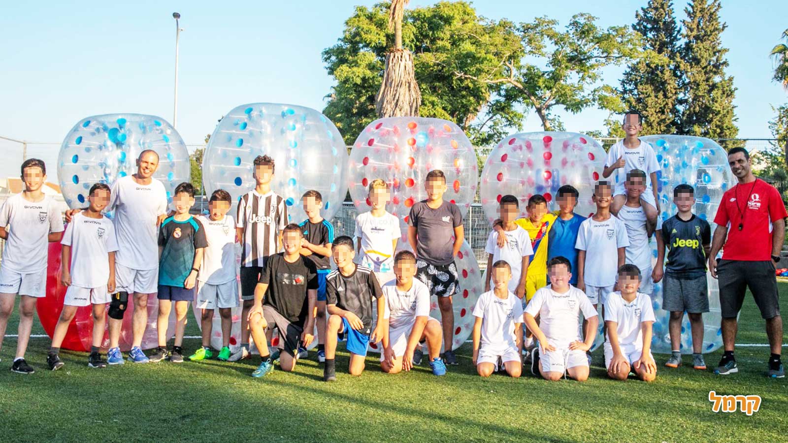 מריובול חיים בתוך בועה - 073-7026338