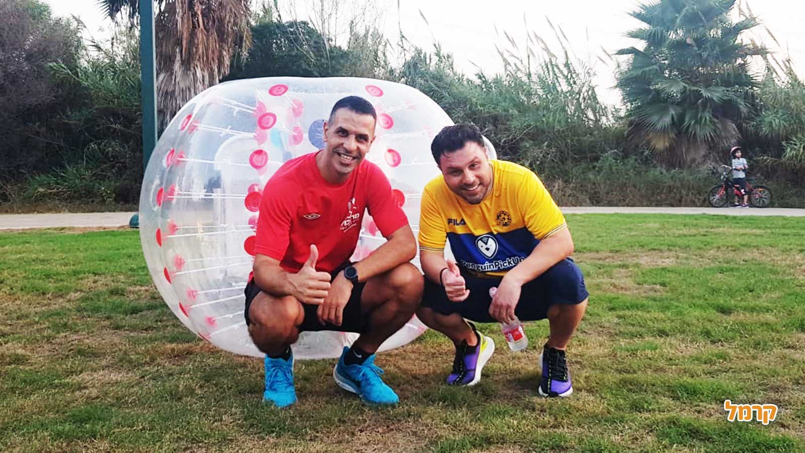 מריובול חיים בתוך בועה - 073-7026338