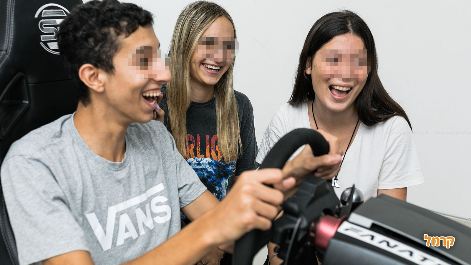 דרייב פאן - סימולטור וגיימינג - 073-7814869