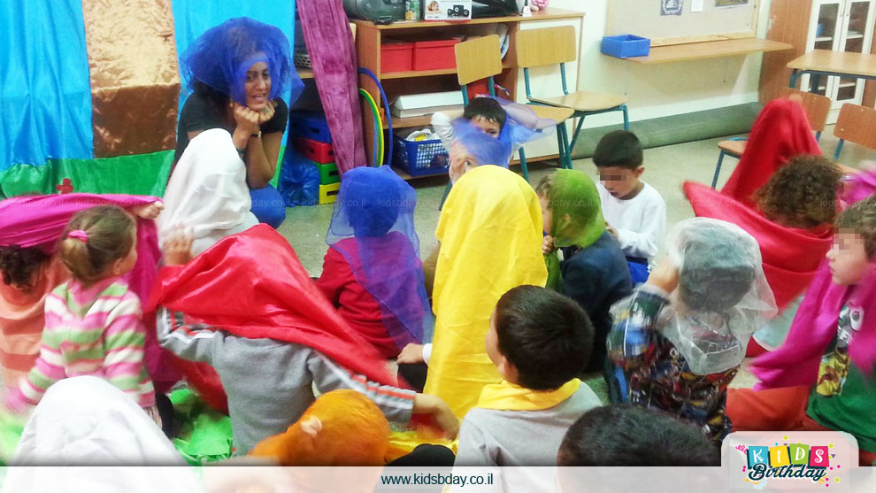 תאטרון המעיין הקסום - 073-7576527
