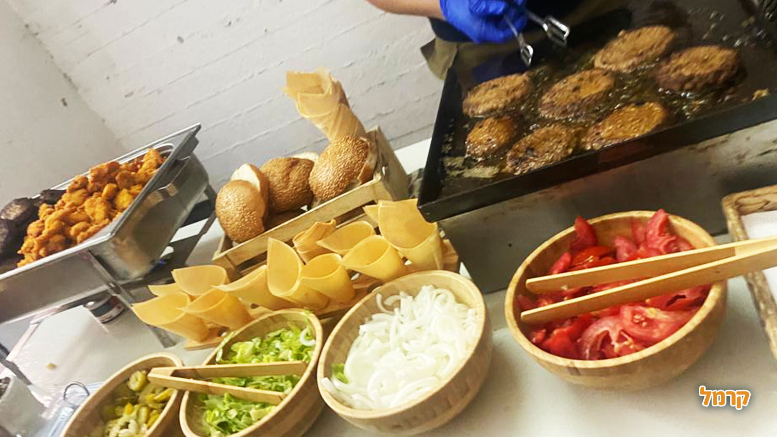 הממלכה של ענברי- חגיגת אטרקציות - 073-7756932